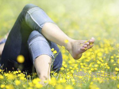 春末夏初曬太陽，會曬才有效