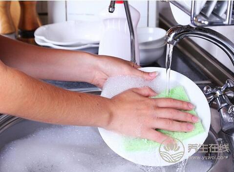 秋燥傷皮膚,4個妙招杜絕干癢上身 秋燥傷皮膚,4個妙招杜絕干癢上身