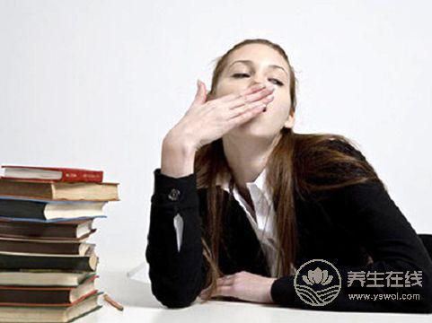 想睡覺、食欲差，春困怎么辦