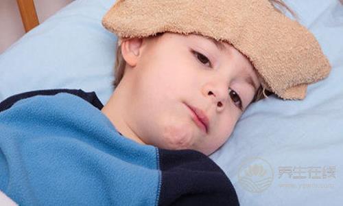 夏季中暑后飲食五禁忌 忌吃大量油膩食物 夏季中暑后飲食五禁忌 忌吃大量油膩食物