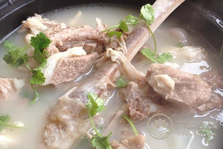 冬天喝湯有哪些好處?