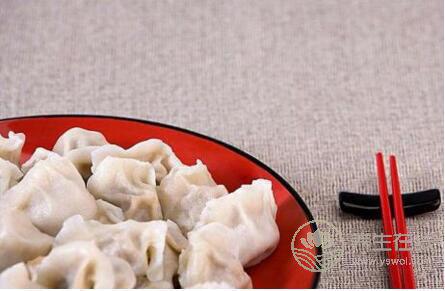 冬至適合吃哪些食物？吃哪些餡的餃子更好？