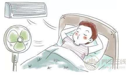 夏天開空調放一盆水有用嗎,空調房里放水放哪里好