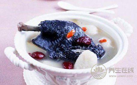 小雪節(jié)氣后適合吃溫潤(rùn)益腎的食物 小雪節(jié)氣后適合吃溫潤(rùn)益腎的食物