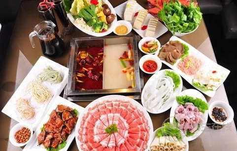 秋季吃火鍋五大禁忌 半生不熟冷熱混吃