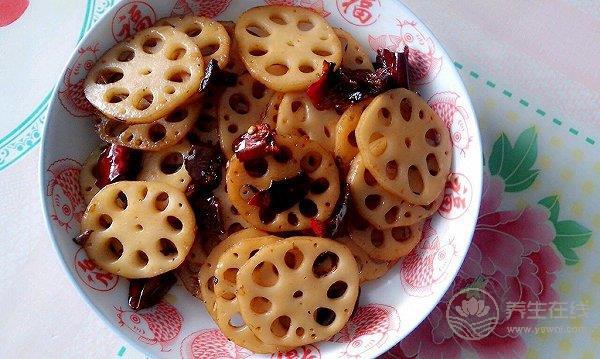 推薦七款蓮藕食譜 秋季多吃潤肺開胃 推薦七款蓮藕食譜 秋季多吃潤肺開胃