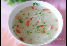 冬季老年人補鈣吃什么 蝦皮白蘿卜湯最補鈣