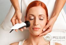 冬季皮膚干裂有哪些護(hù)理方法?