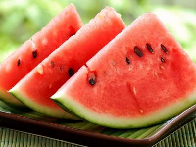 夏季美白很重要 “曬黑”食物你必知