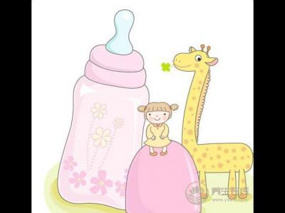 奶瓶選購要挑“形狀” 材質(zhì)不同使用各有千秋