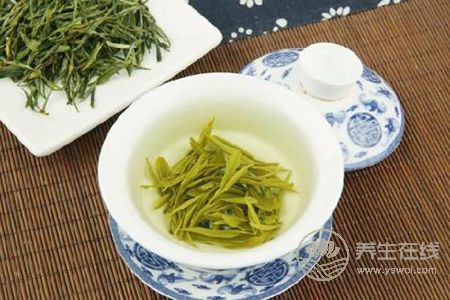 為什么南方人谷雨時(shí)節(jié)要喝谷雨茶呢? 為什么南方人谷雨時(shí)節(jié)要喝谷雨茶呢?