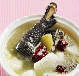 小寒節氣吃什么養生 四款養生湯幫你補足氣血