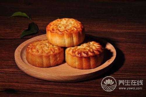 中秋節吃月餅的禁忌是什么?月餅不能和哪些食物一起吃?