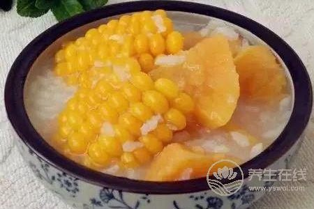 秋季皮膚干燥長痘怎么辦?皮膚干燥危害有哪些?