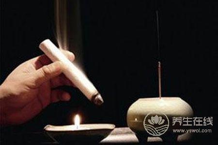 寒露節氣可以艾灸嗎?寒露的食療方有哪些?-易網<a href=http://www.xllyou.com/ target=_blank class=infotextkey>健康養生</a>網 寒露節氣可以艾灸嗎?寒露的食療方有哪些?