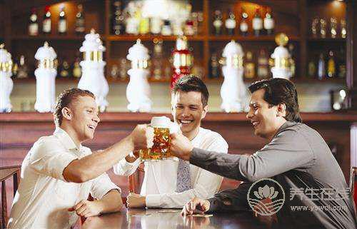 應酬貪杯男春季應如何<a href=http://www.xllyou.com/jkys/ target=_blank class=infotextkey>養生</a>呢?-易網<a href=http://www.xllyou.com/ target=_blank class=infotextkey>健康養生</a>網 應酬貪杯男春季應如何養生呢?