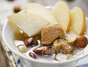 春季感冒吃什么好 五款藥膳強(qiáng)效抗感冒-易網(wǎng)<a href=http://www.xllyou.com/ target=_blank class=infotextkey>健康養(yǎng)生</a>網(wǎng) 春季感冒吃什么好 五款藥膳強(qiáng)效抗感冒