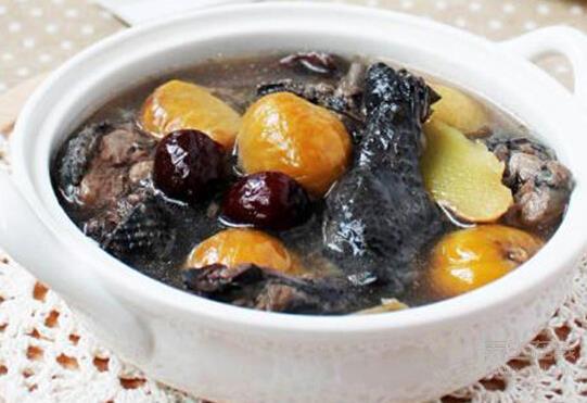 秋冬換季之時食用栗子進補尤為適宜