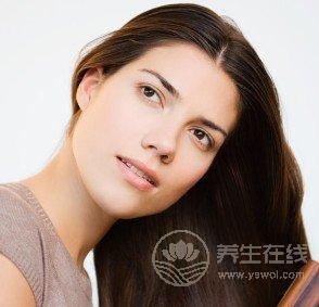 夏末秋初養生十常識 勤梳頭別忘了防曬