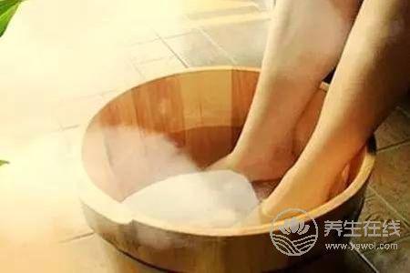 霜降如何養(yǎng)生?霜降緩解老寒腿的方法是什么?