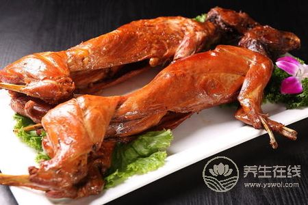 霜降養生吃兔肉好嗎?霜降吃兔肉有哪些禁忌?-易網<a href=http://www.xllyou.com/ target=_blank class=infotextkey>健康養生</a>網 霜降養生吃兔肉好嗎?霜降吃兔肉有哪些禁忌?