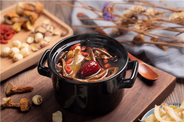 冬天怕冷是陽氣不足嗎？還可能是這些問題