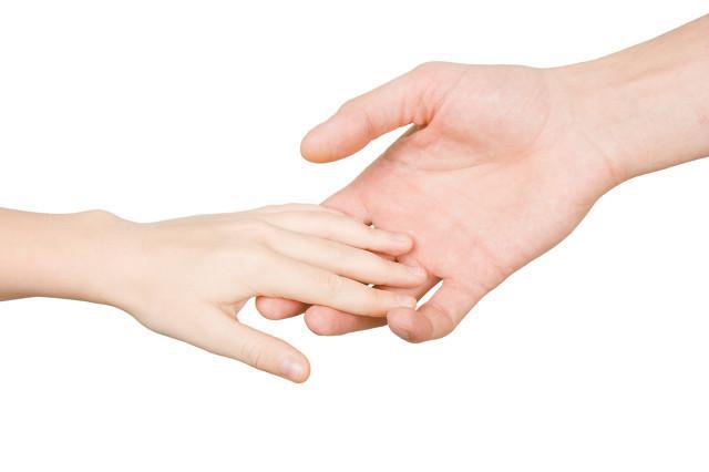 秋冬季手掌脫皮怎么辦？手掌脫皮有什么預兆