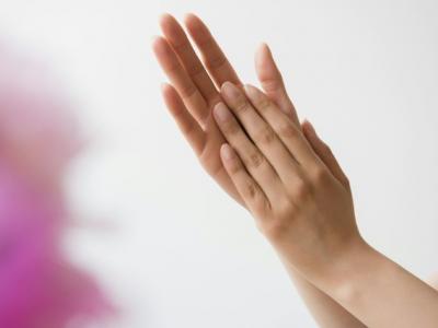 秋冬季手掌脫皮怎么辦?手掌脫皮有什么預兆