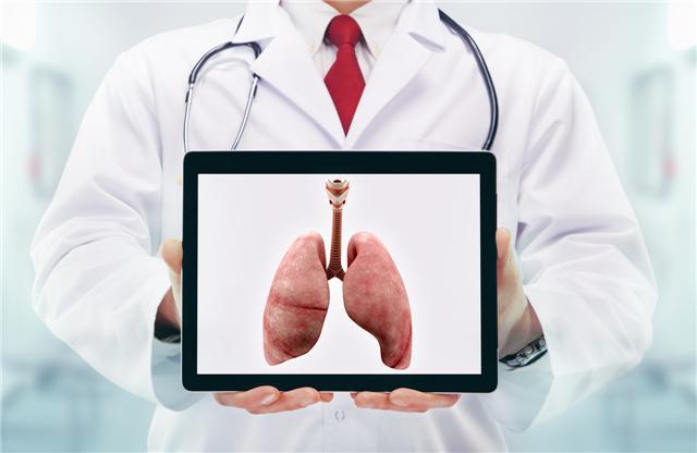 春天吃什么潤(rùn)肺？潤(rùn)肺一定要避免這些不良行為