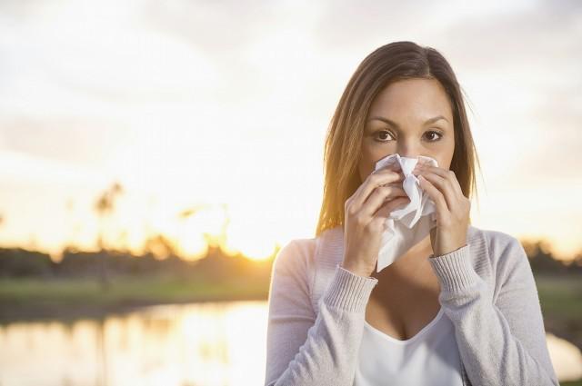 春天季節(jié)過敏怎么辦?幾招快速搞定!-易網(wǎng)健康養(yǎng)生網(wǎng) 春天季節(jié)過敏怎么辦?幾招快速搞定!