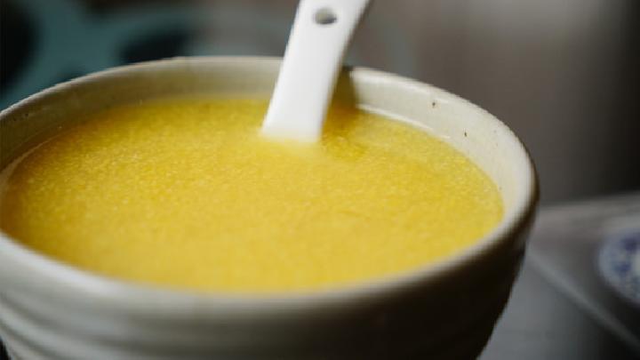 小米粥養胃你了解嗎 養胃<a href=http://www.xllyou.com/ target=_blank class=infotextkey>健康知識</a>大放送-易網健康<a href=http://www.xllyou.com/jkys/ target=_blank class=infotextkey>養生</a>網 小米粥養胃你了解嗎 養胃健康知識大放送