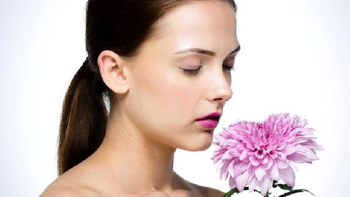 如何拯救換季性皮膚過(guò)敏? 4招應(yīng)對(duì)換季性皮膚過(guò)敏問(wèn)題