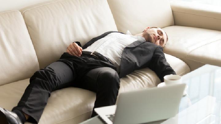 春困是自然現象嗎? 小心春困引發焦慮癥-易網健康<a href=http://www.xllyou.com/jkys/ target=_blank class=infotextkey>養生</a>網 春困是自然現象嗎? 小心春困引發焦慮癥