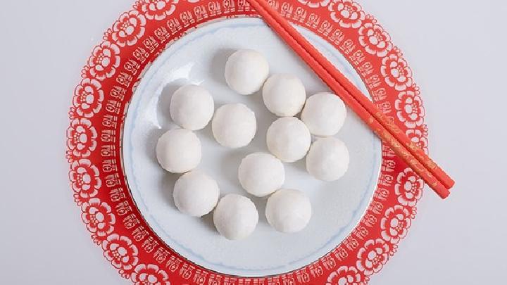 春季養(yǎng)生喝什么湯好 春季養(yǎng)生喝六款湯飲清熱祛濕-易網(wǎng)健康養(yǎng)生網(wǎng) 春季養(yǎng)生喝什么湯好 春季養(yǎng)生喝六款湯飲清熱祛濕