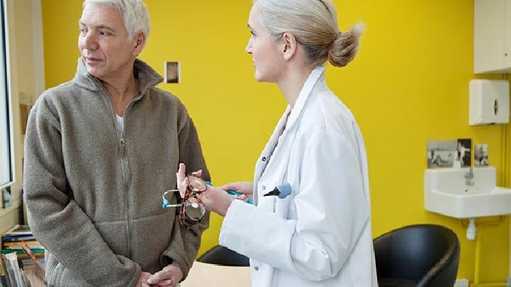 老人冬日進(jìn)補(bǔ)吃肉并不好 四類人冬季需要特別進(jìn)補(bǔ)