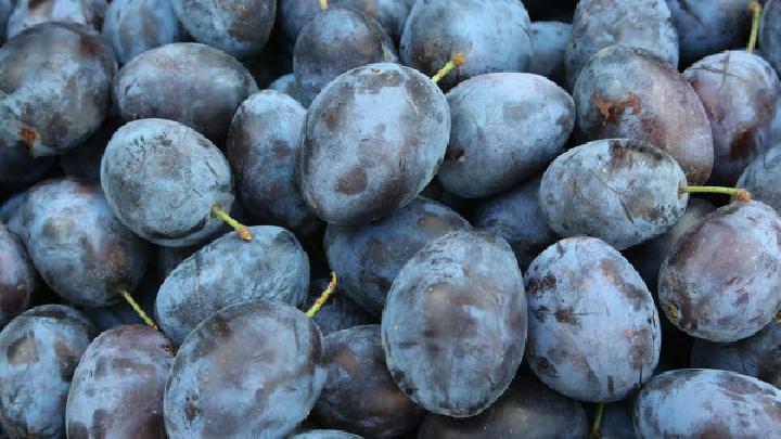 春季養(yǎng)生吃什么好? 春季<a href=http://www.xllyou.com/jkys/ target=_blank class=infotextkey><a href=http://www.xllyou.com/jkys/ target=_blank class=infotextkey>養(yǎng)生小常識</a></a>分享-易網(wǎng)<a href=http://www.xllyou.com/ target=_blank class=infotextkey>健康養(yǎng)生</a>網(wǎng) 春季養(yǎng)生吃什么好? 春季養(yǎng)生小常識分享