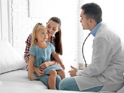 花粉過(guò)敏會(huì)出現(xiàn)哪些癥狀 孩子會(huì)花粉過(guò)敏受三因素所致