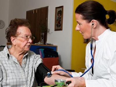 老人春季養(yǎng)生吃什么好? 中老人春季養(yǎng)生食譜大全