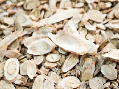 春季養生之枇杷潤肺篇 春季養生枇杷潤肺效果佳