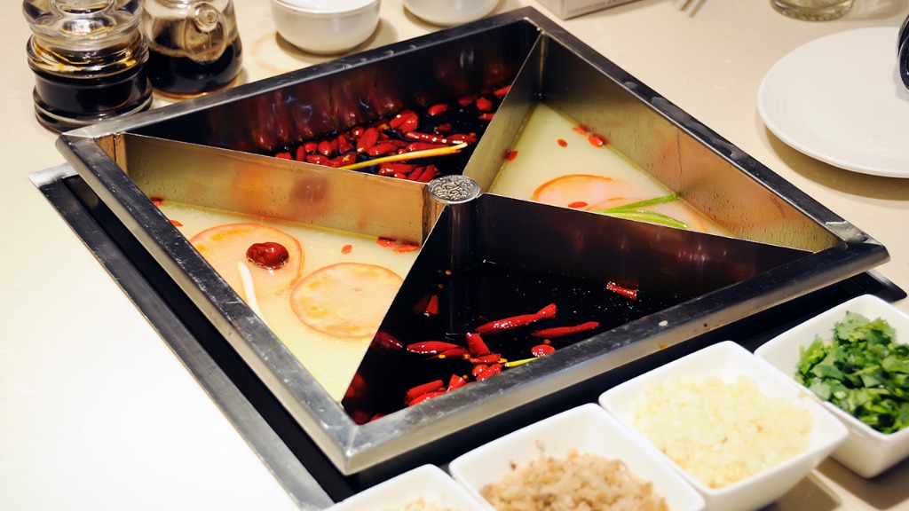 冬季怎樣吃火鍋不上火？選這3個湯底