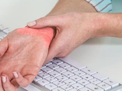 冬天手容易凍？教你4法手不凍