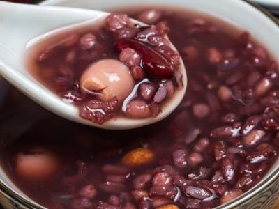 臘八節吃什么？臘八粥和臘八蒜來了