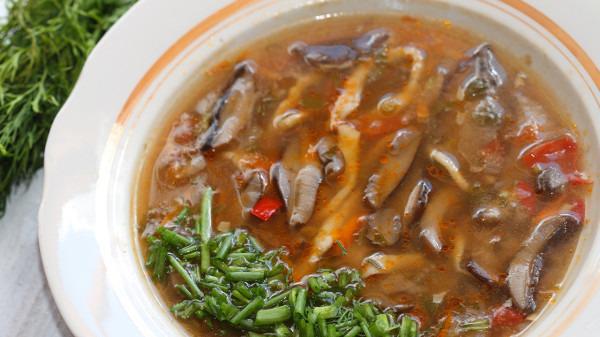 春季養生喝什么湯好 這些春季養生湯有助于清熱除濕