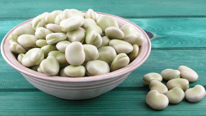 夏季手腳冰涼的人吃什么好 體質偏弱的人夏季適合吃這些食物-易網健康<a href=http://www.xllyou.com/jkys/ target=_blank class=infotextkey>養生</a>網 夏季手腳冰涼的人吃什么好 體質偏弱的人夏季適合吃這些食物