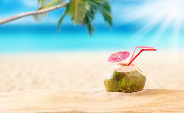 <a href=http://www.xllyou.com/tags-夏季養(yǎng)生.html target=_blank class=infotextkey>夏季養(yǎng)生</a>適合吃什么？有哪些飲食禁忌