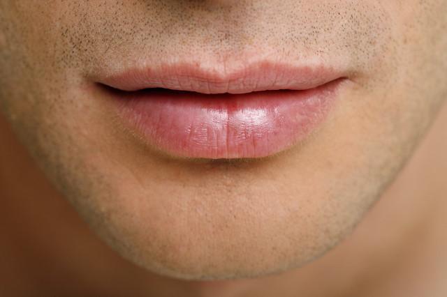 為什么秋季容易爛嘴角，爛嘴角一定是上火嗎？