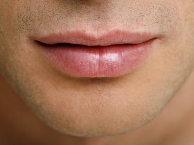 為什么秋季容易爛嘴角，爛嘴角一定是上火嗎？