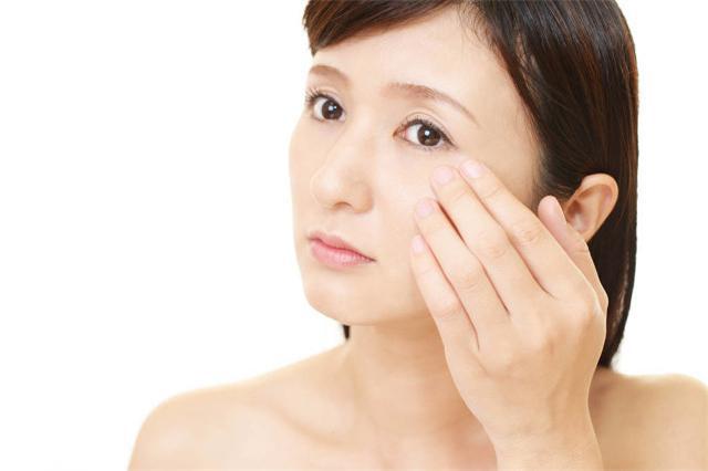 換季的時(shí)候如何改善皮膚，換季對(duì)皮膚的影響？