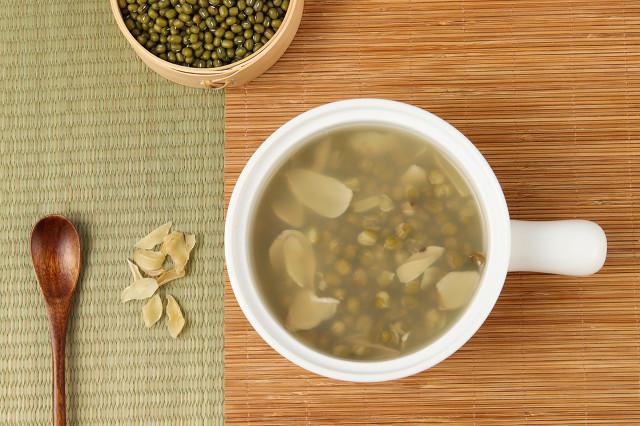 冬季預(yù)防血壓養(yǎng)生湯？家里老人再也不怕高血壓了