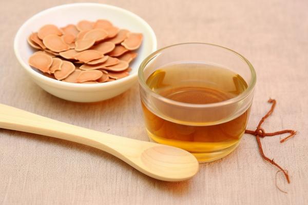 秋冬季如何養生-易網<a href=http://www.xllyou.com/ target=_blank class=infotextkey>健康養生</a>網 秋冬季如何養生